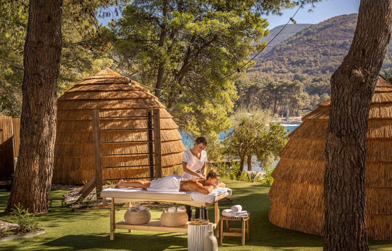 Places Hvar Hotel By Valamar スタリー・グラード エクステリア 写真